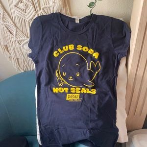 **10 SALE** PETA Club Soda Not Seals fitted tee